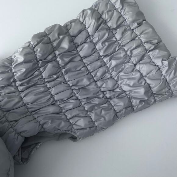 Girls' HEART~n~CRUSH Silver Sequin Puffer Vest - Medium - Picture 5 of 5